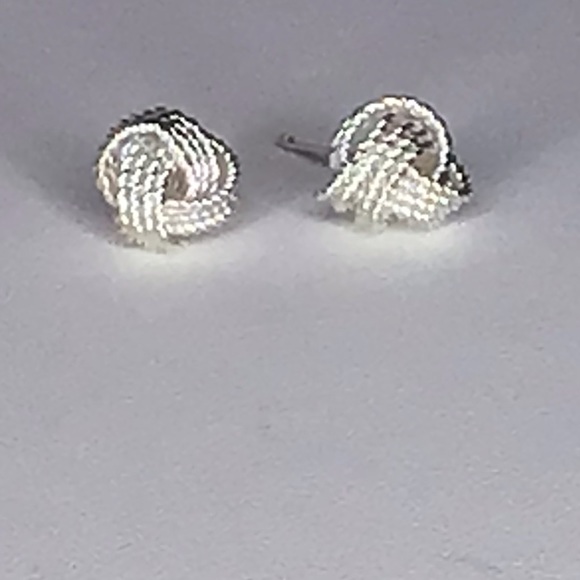 925 STERLING SILVER LOVE KNOT EARRING - Picture 3 of 6